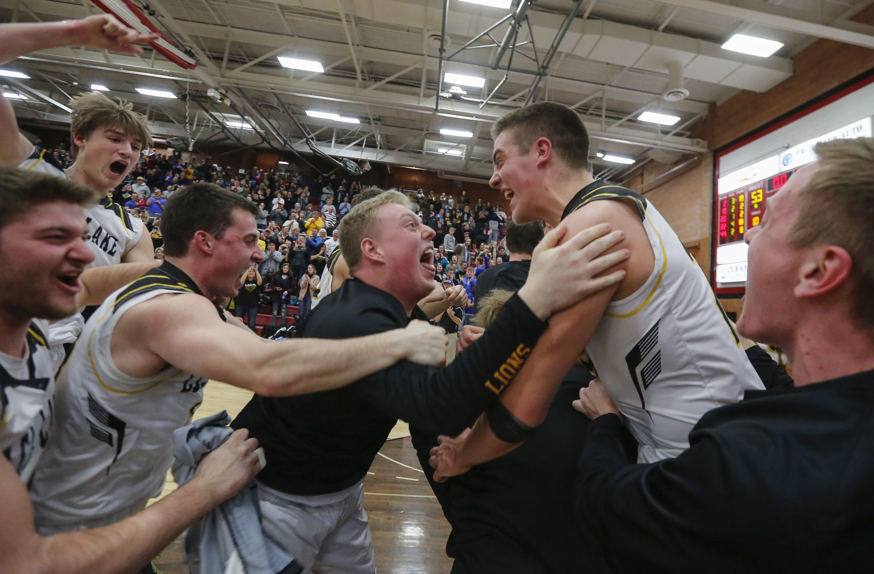 BBball Clear Lake vs. Charles City 2